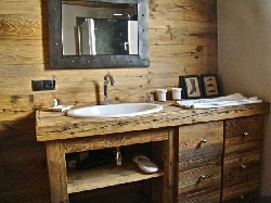 meuble salle de bain vieux bois