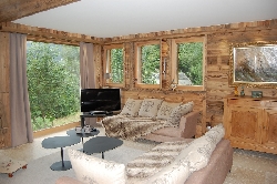 Intérieur chalet vieux bois haute savoie - LES GETS 